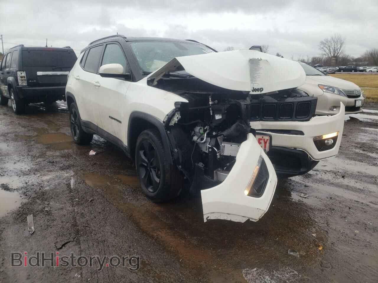 Фотография 3C4NJDBB7JT492152 - JEEP COMPASS 2018