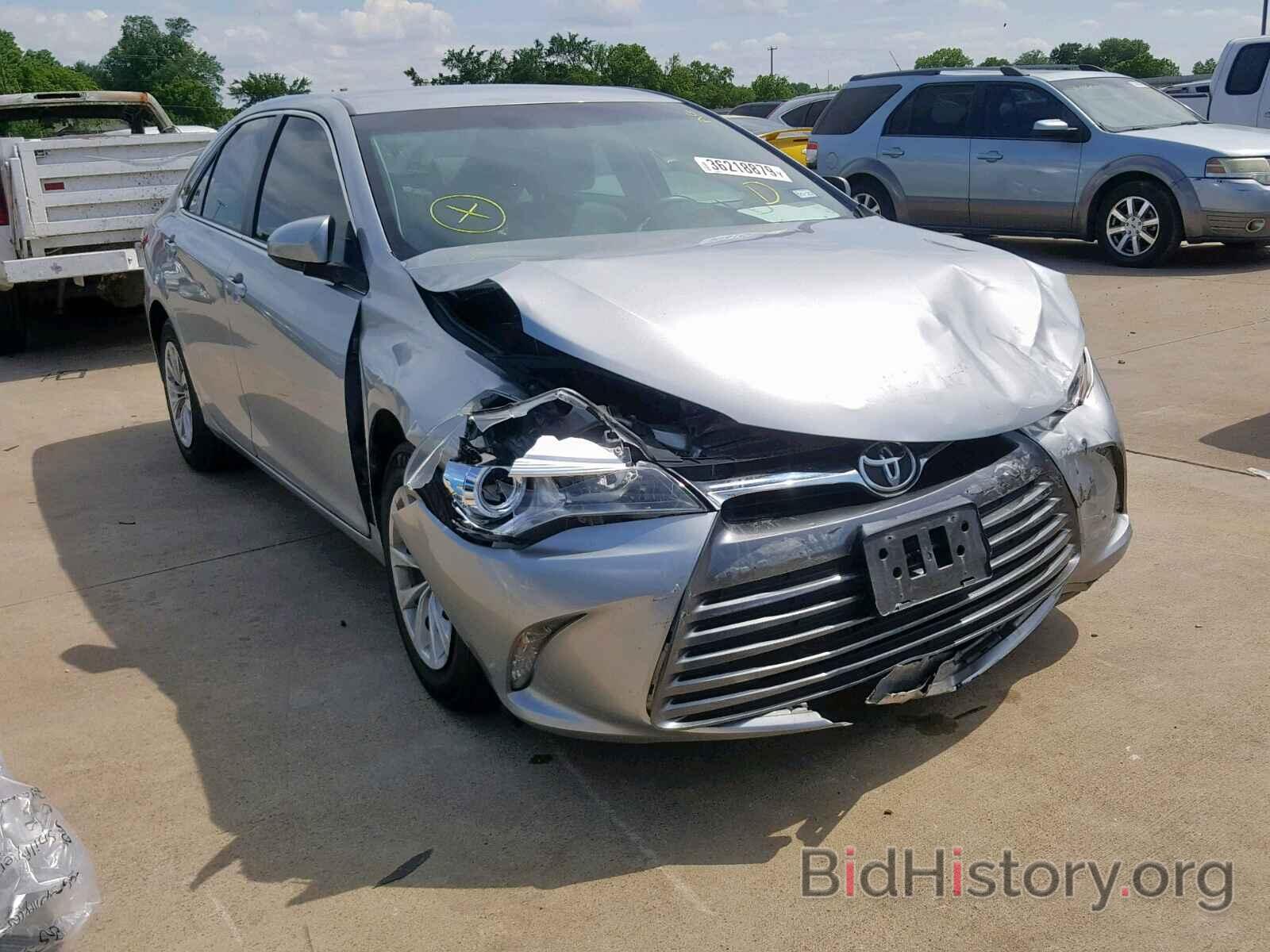 Photo 4T1BF1FK4FU877349 - TOYOTA CAMRY 2015