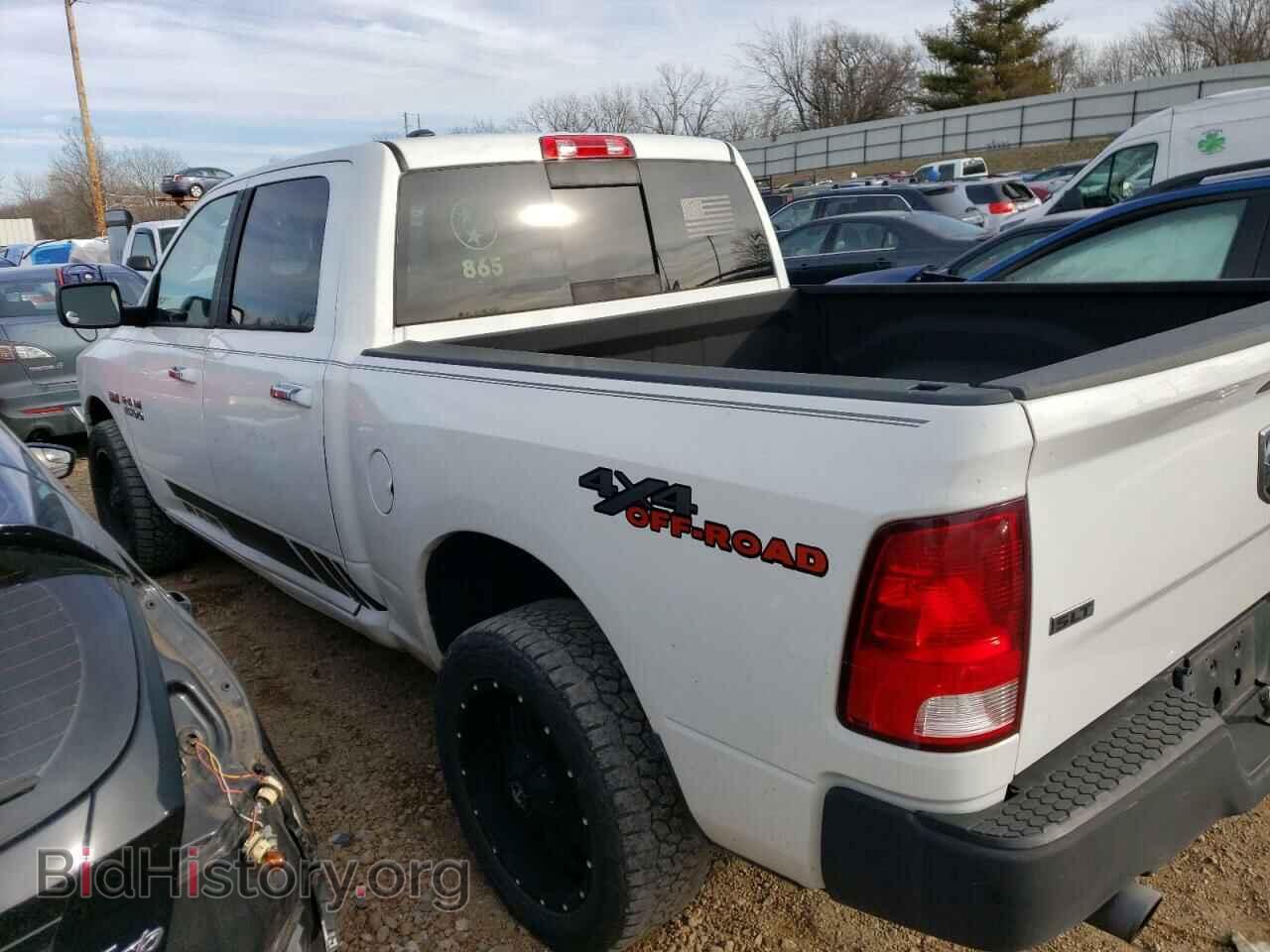 2017 RAM 1500 - VIN: 1C6RR7LT2HS792056 - Photo 2