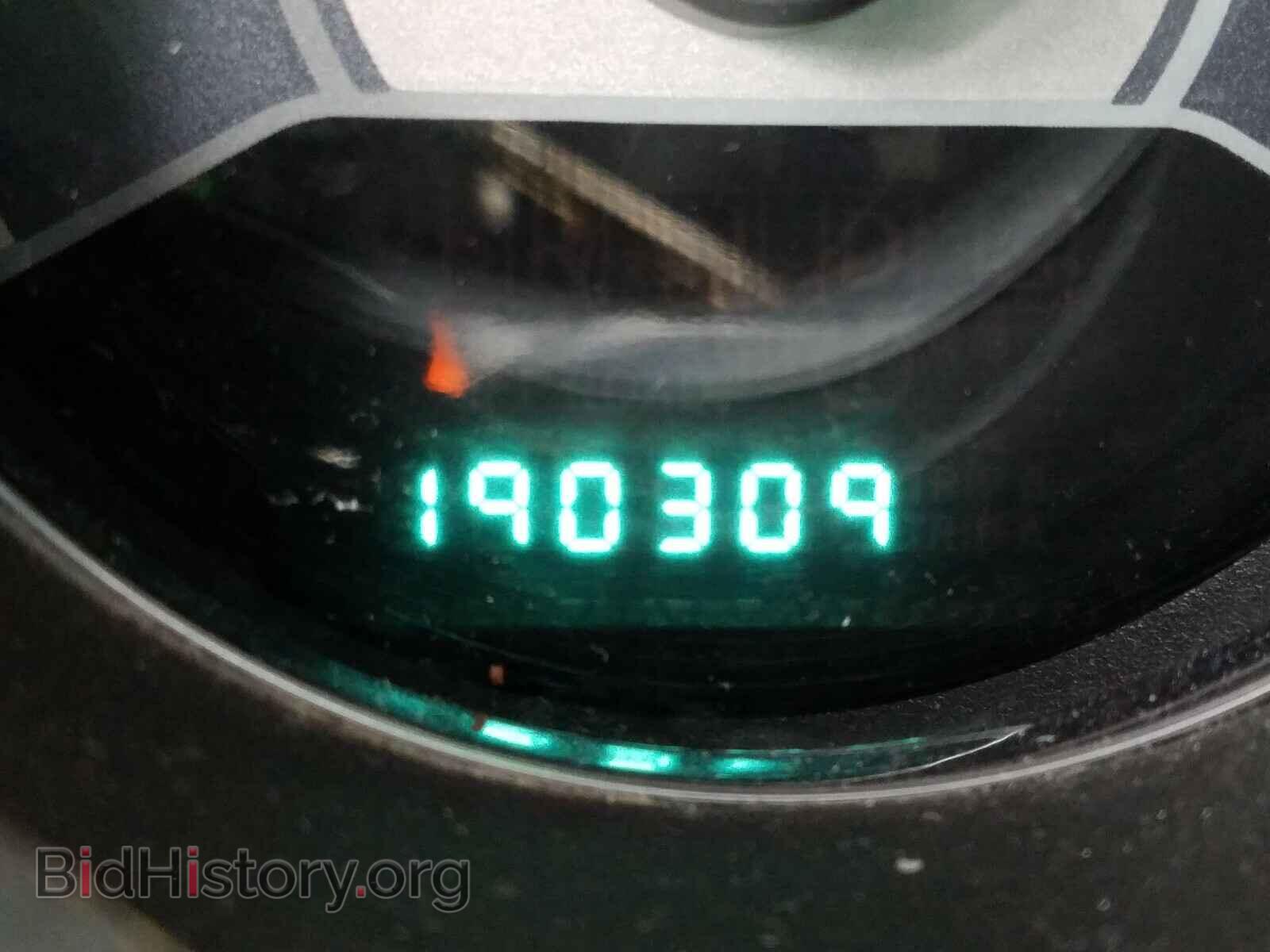 2011 CHRYSLER 200 - VIN: 1C3BC1FG2BN592716 - Фото 8