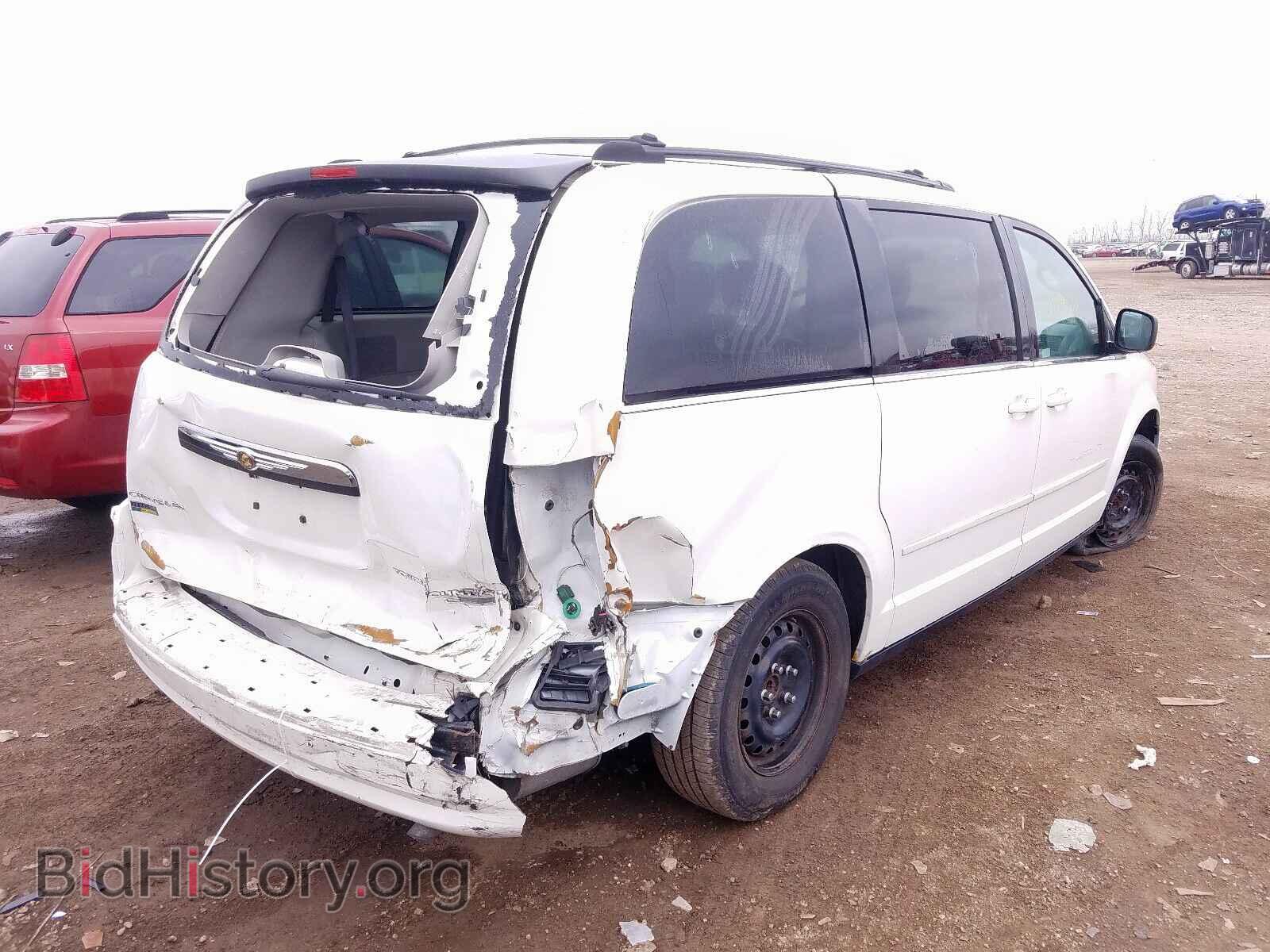 2009 CHRYSLER MINIVAN - VIN: 2A8HR44E39R656789 - Фото 4