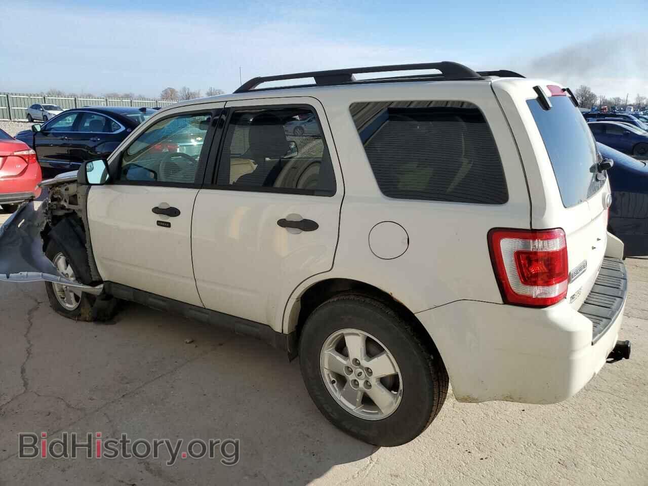 2012 FORD ESCAPE - VIN: 1FMCU0DG8CKA78782 - Фото 2