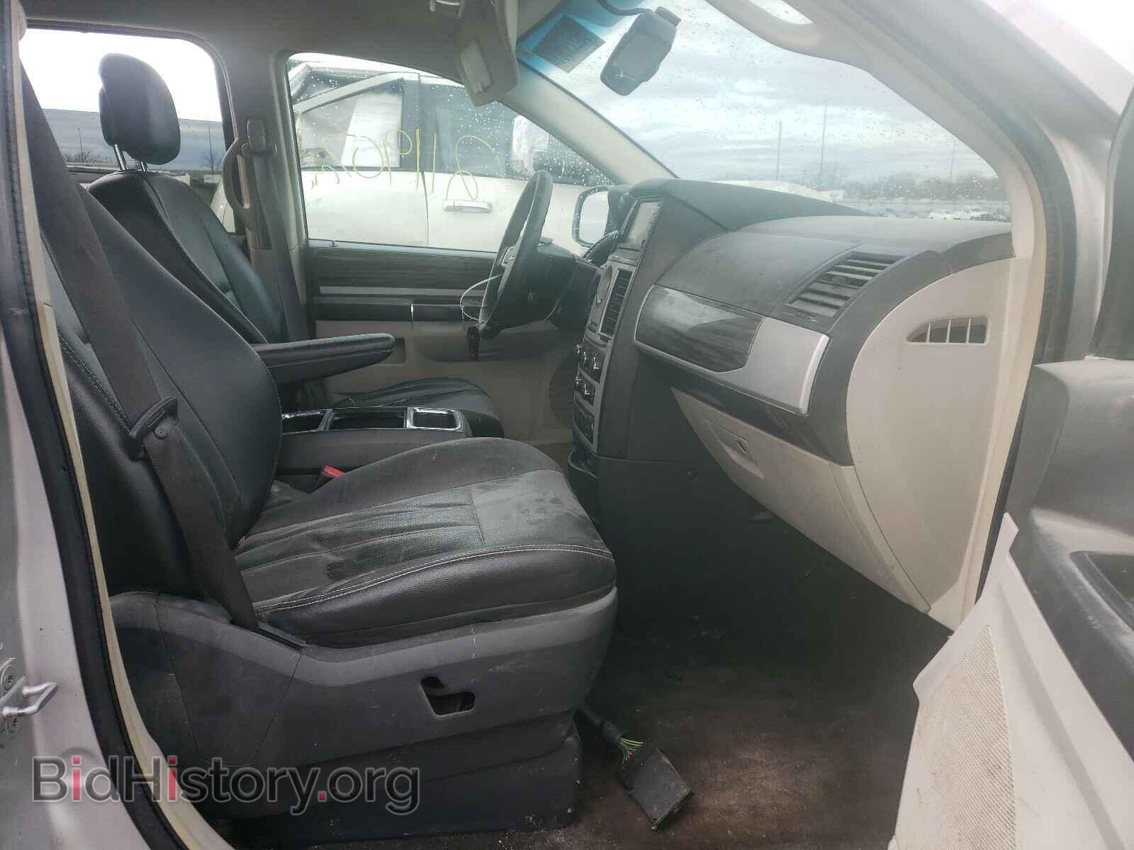 2010 CHRYSLER MINIVAN - VIN: 2A4RR5DXXAR290833 - Фото 5