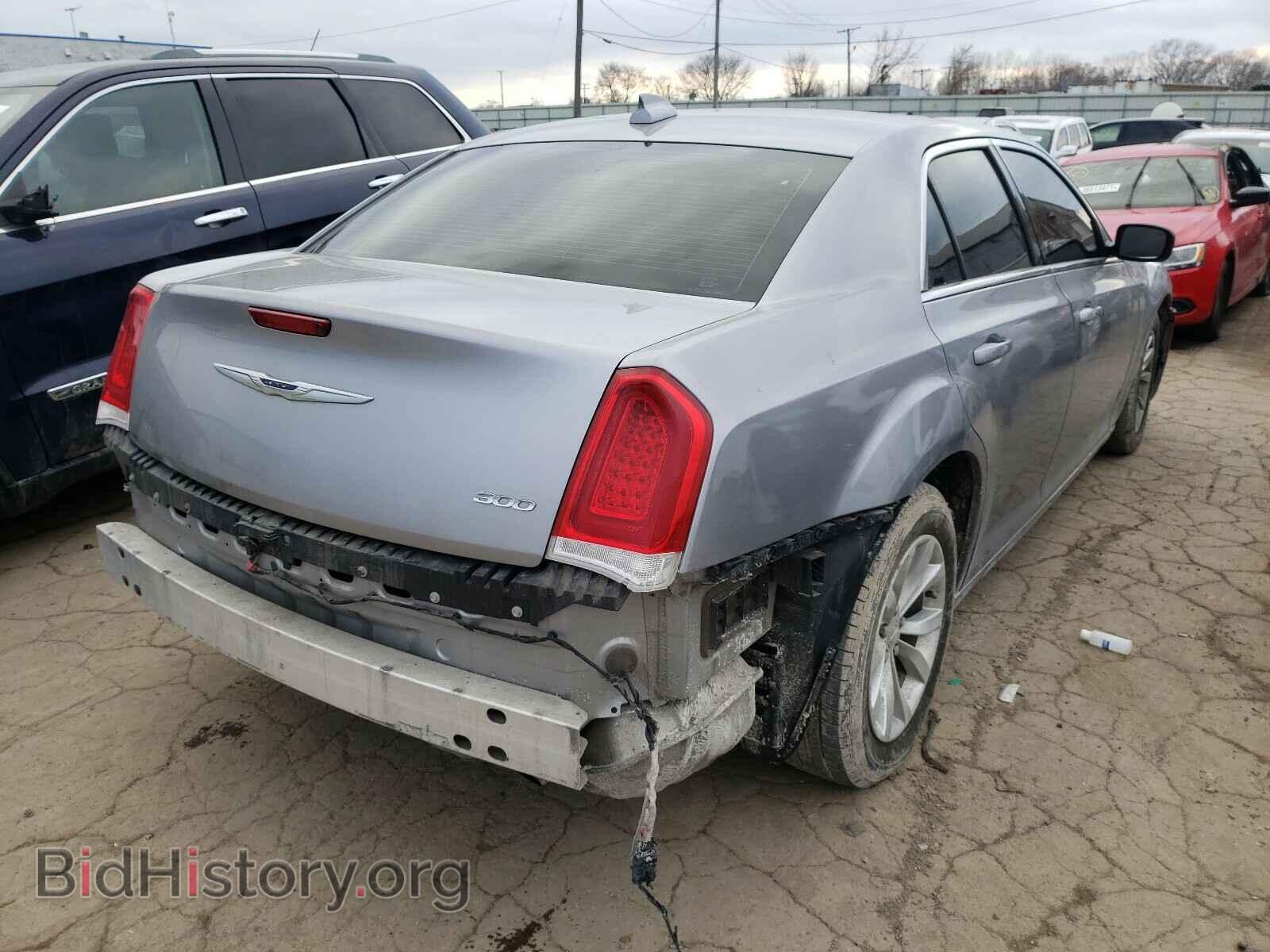 2015 CHRYSLER 300 - VIN: 2C3CCAAG2FH859749 - Фото 4