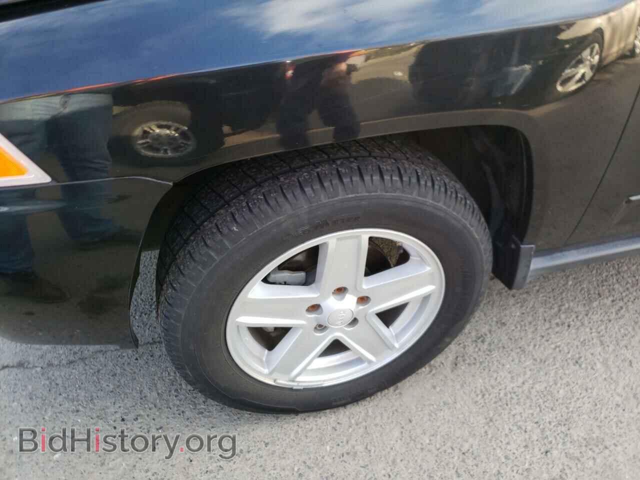 2008 JEEP COMPASS - VIN: 1J8FT47W28D785959 - Фото 9