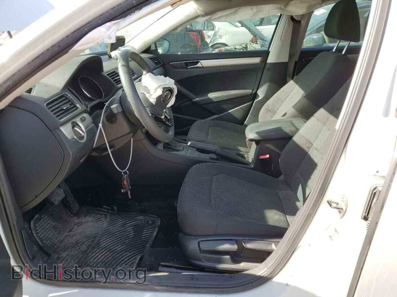 2017 VOLKSWAGEN PASSAT - VIN: 1VWAT7A32HC033554 - Фото 7