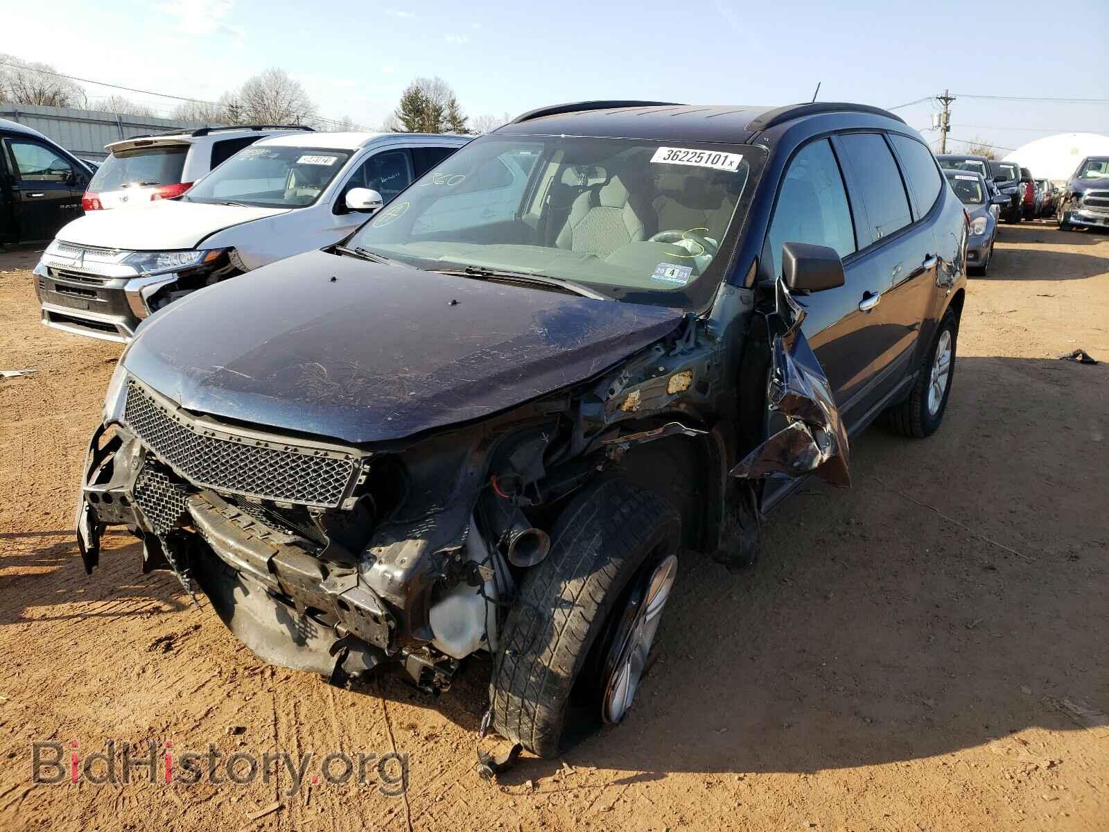 2012 CHEVROLET TRAVERSE - VIN: 1GNKRFED9CJ205321 - Фото 2