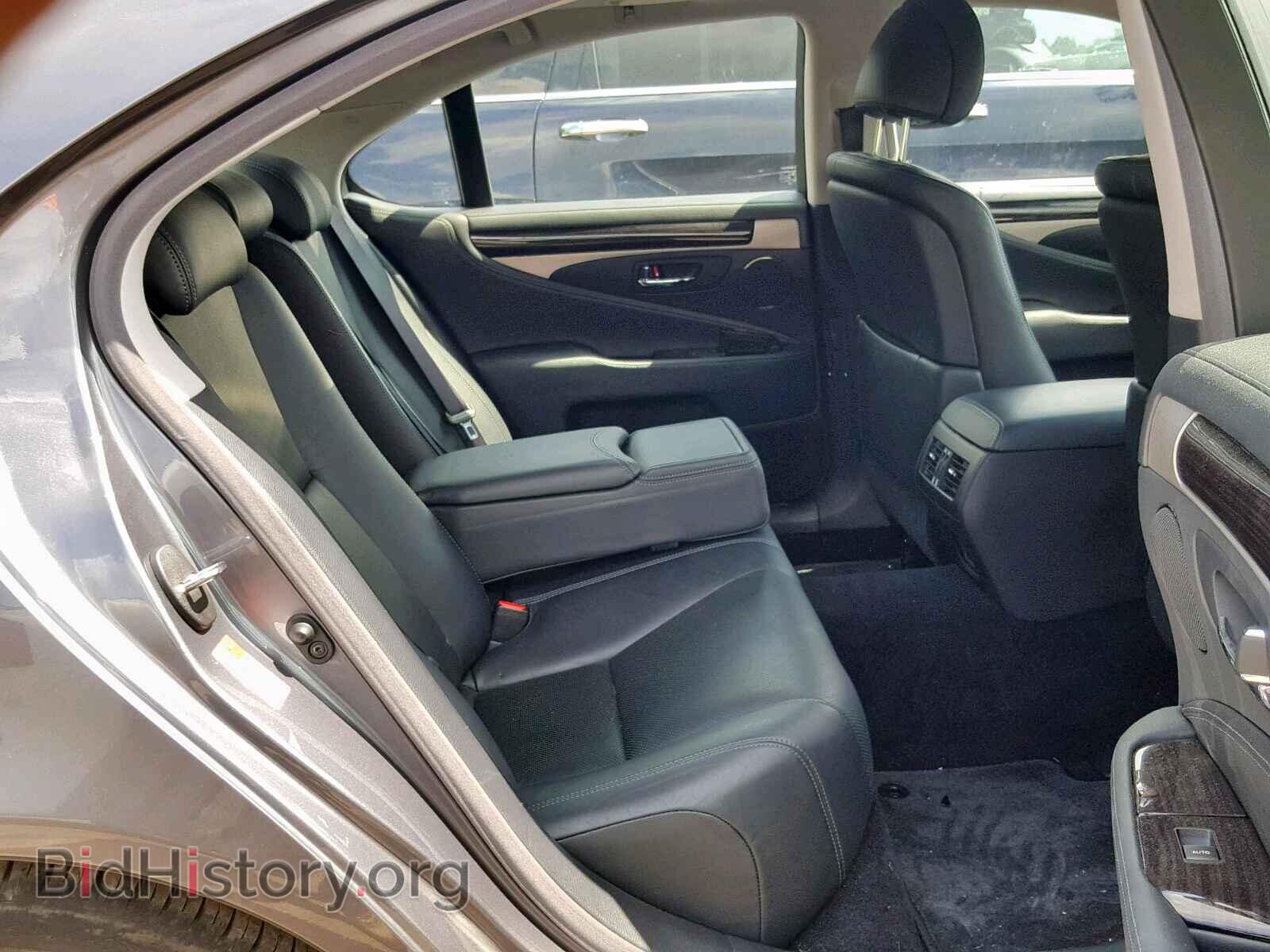 2015 LEXUS LS460 - VIN: JTHBL5EF7F5137876 - Photo 6