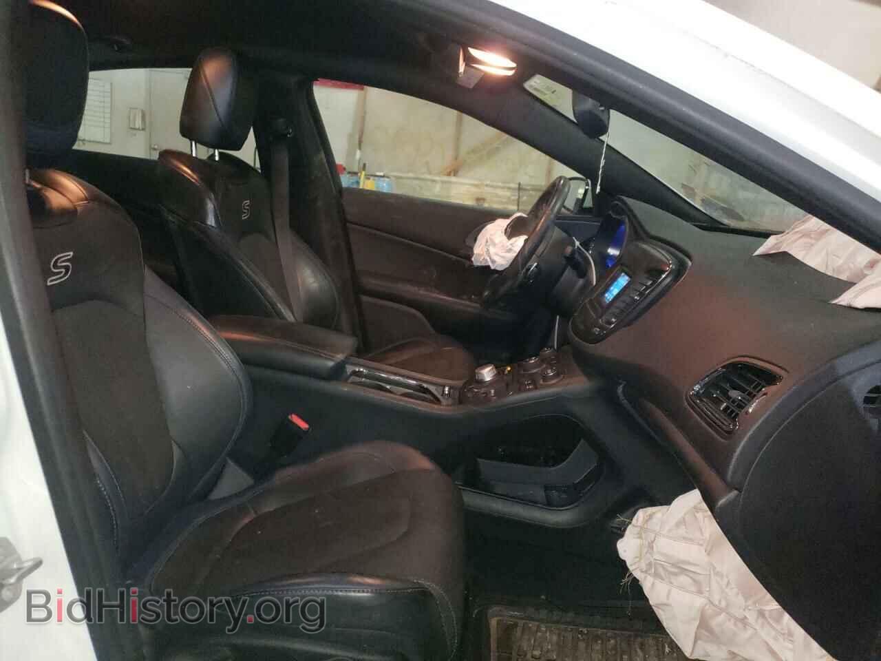 2016 CHRYSLER 200 - VIN: 1C3CCCBB8GN114236 - Фото 5