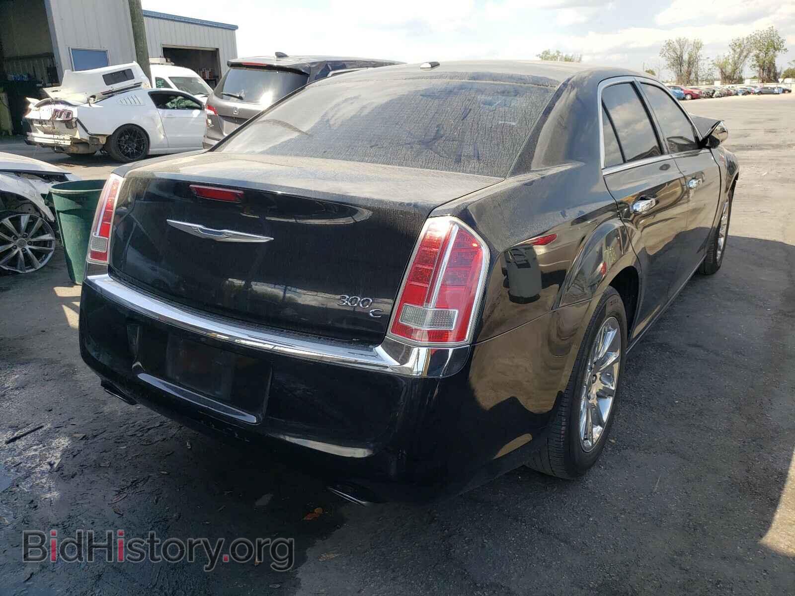 2014 CHRYSLER 300 - VIN: 2C3CCAETXEH259986 - Фото 4