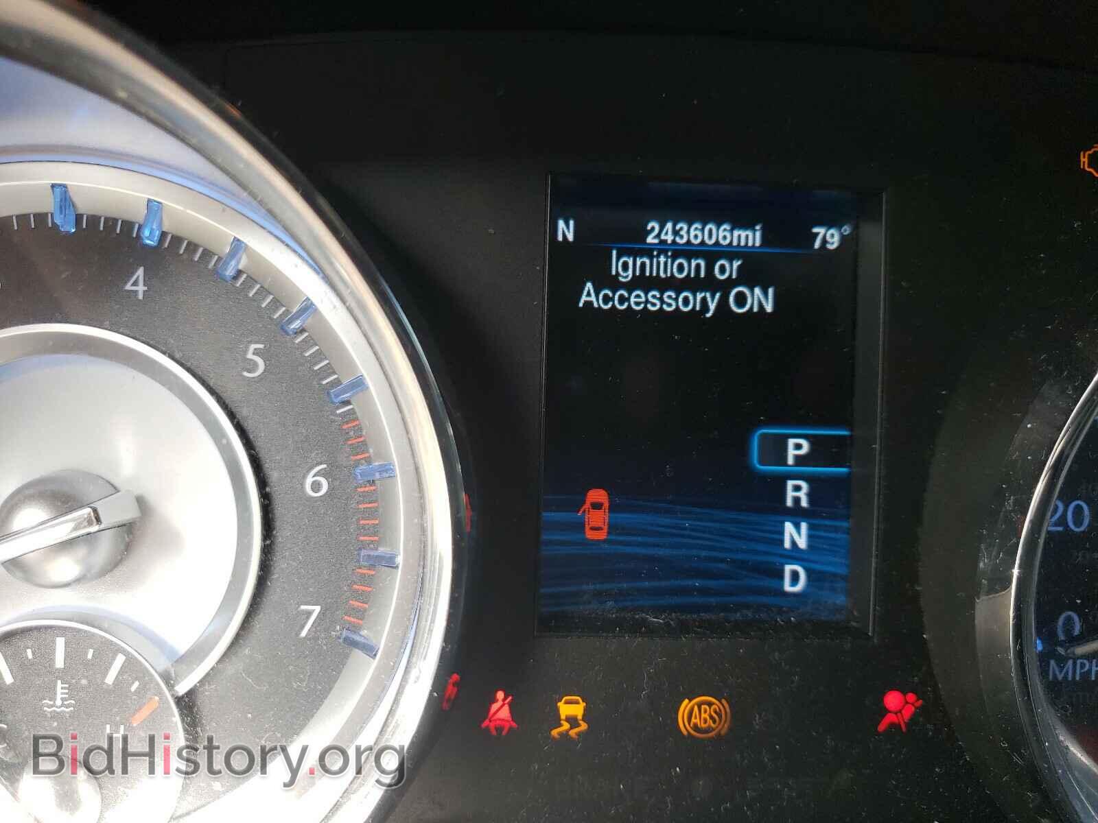 2014 CHRYSLER 300 - VIN: 2C3CCAETXEH259986 - Фото 8