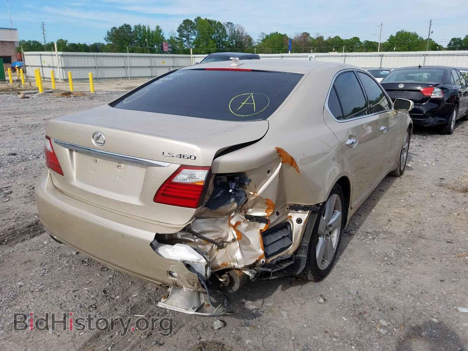 2011 LEXUS LS460 - VIN: JTHBL5EF8B5107652 - Photo 4