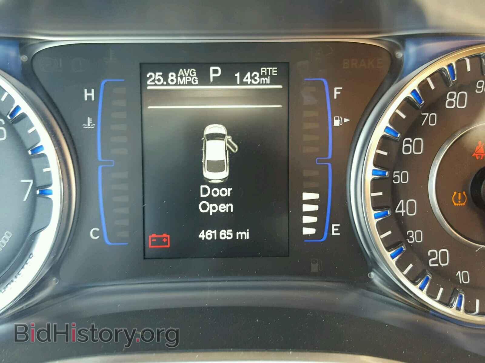 2015 CHRYSLER 200 - VIN: 1C3CCCAB5FN730623 - Фото 8