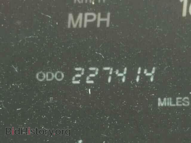 2002 LEXUS LS - VIN: JTHBN30F620053139 - Photo 8