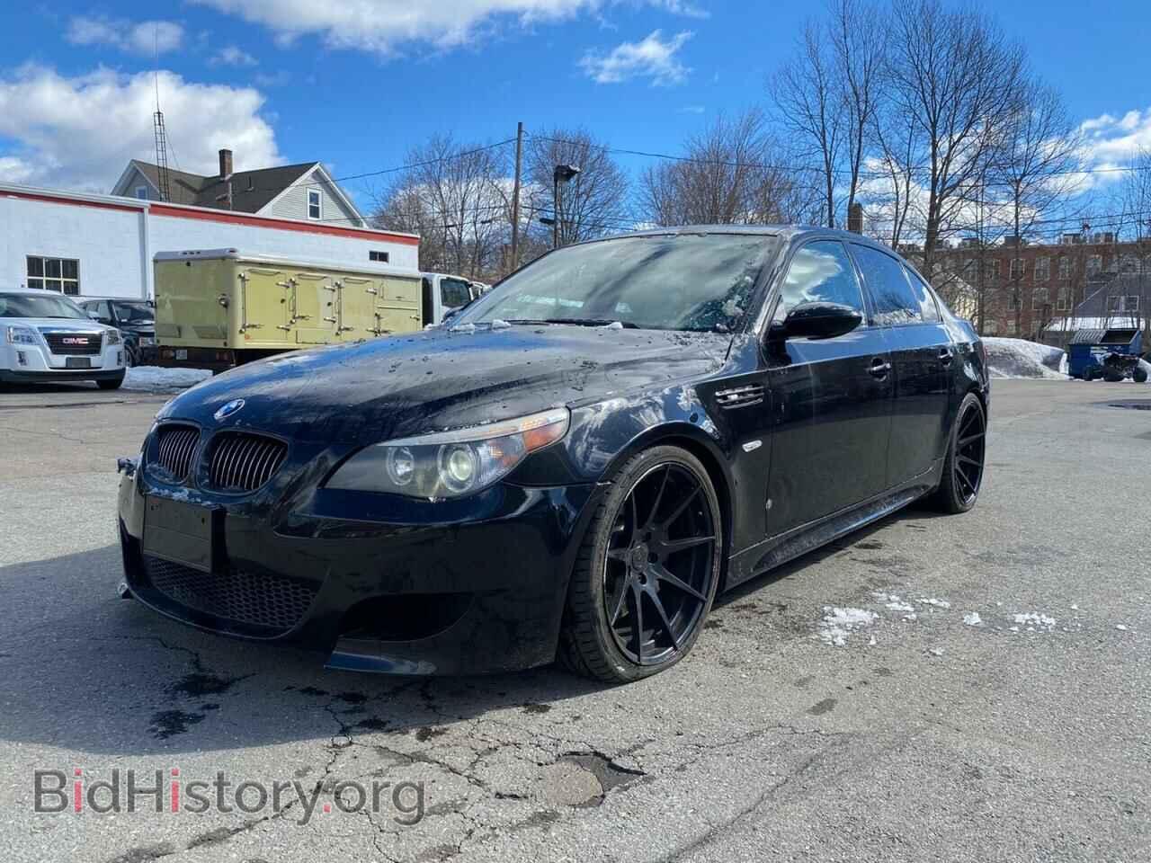 2006 BMW M5 - VIN: WBSNB93556B584512 - Фото 2