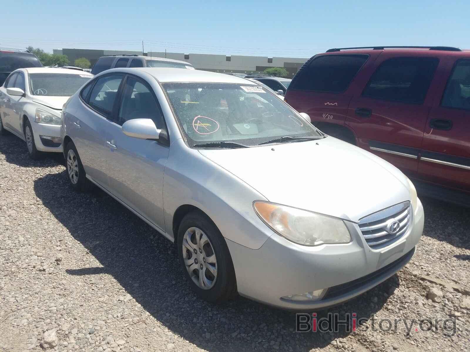 Photo KMHDU4AD2AU869820 - HYUNDAI ELANTRA 2010