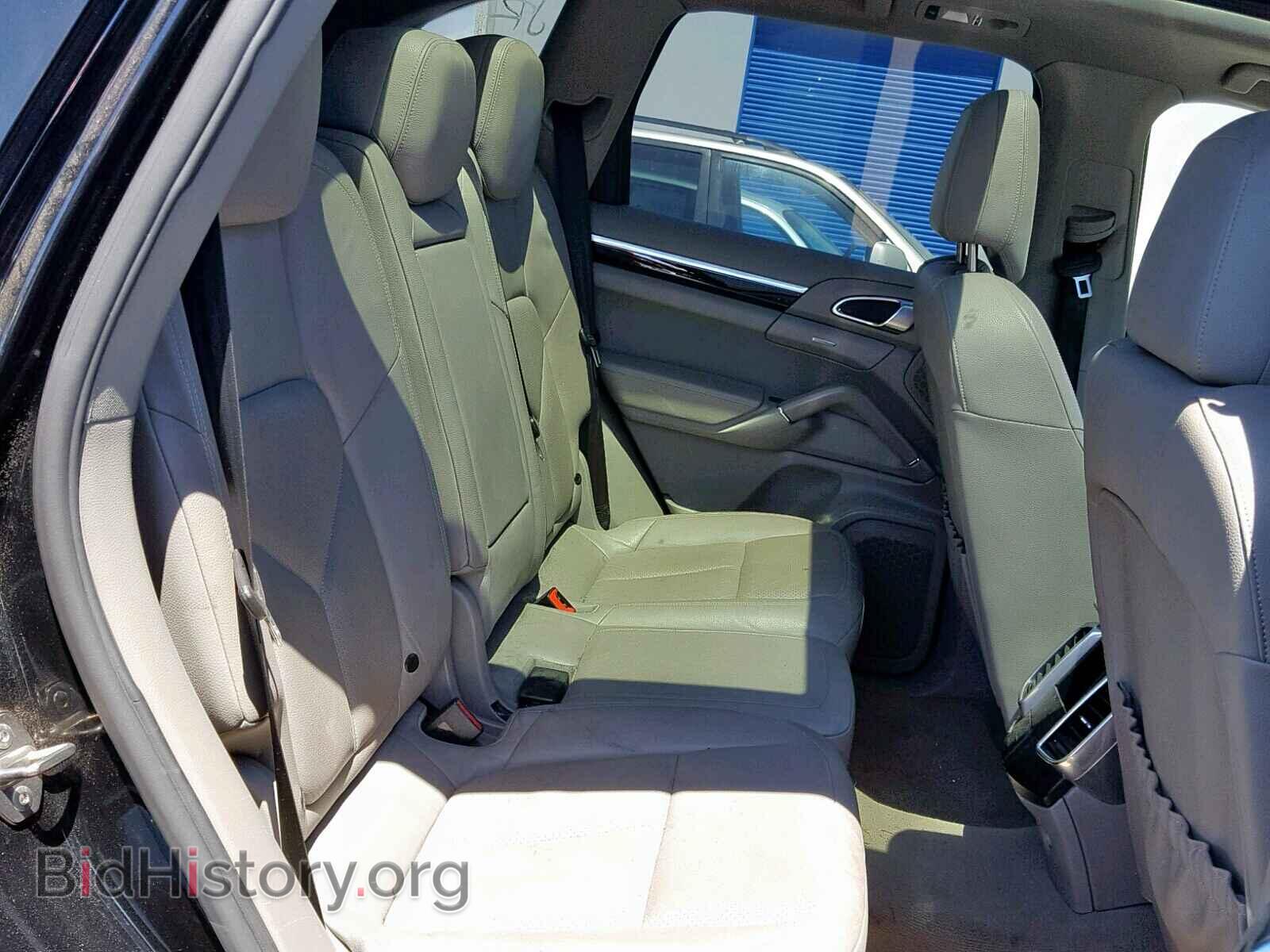2011 PORSCHE CAYENNE - VIN: WP1AA2A22BLA03527 - Фото 6