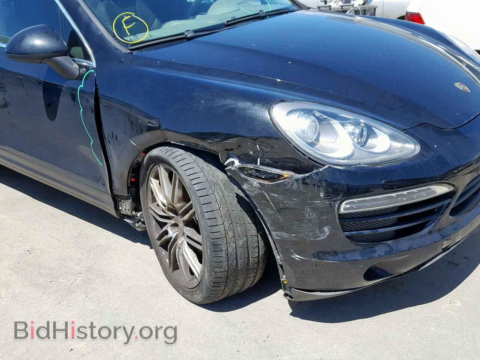 2011 PORSCHE CAYENNE - VIN: WP1AA2A22BLA03527 - Фото 9