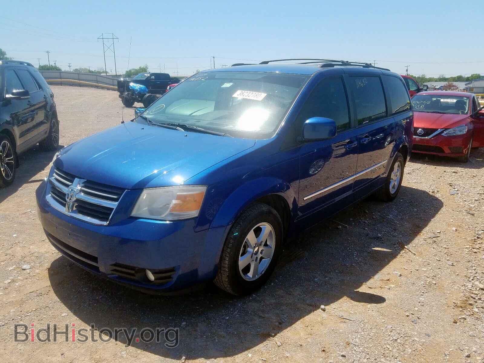 2010 DODGE GRAND CARA - VIN: 2D4RN5D14AR196852 - Фото 2