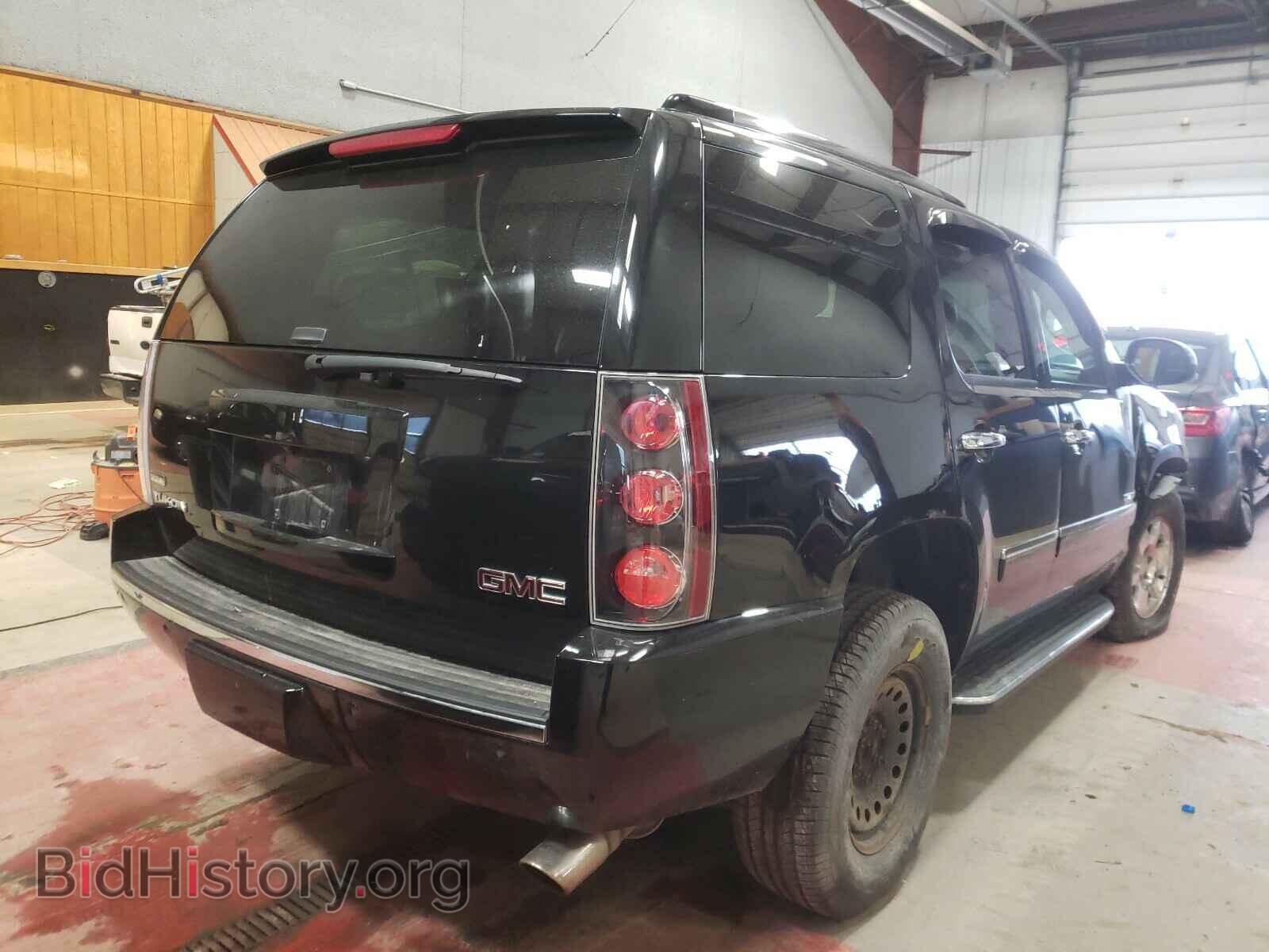 2010 GMC YUKON - VIN: 1GKUKEEF0AR268361 - Фото 4