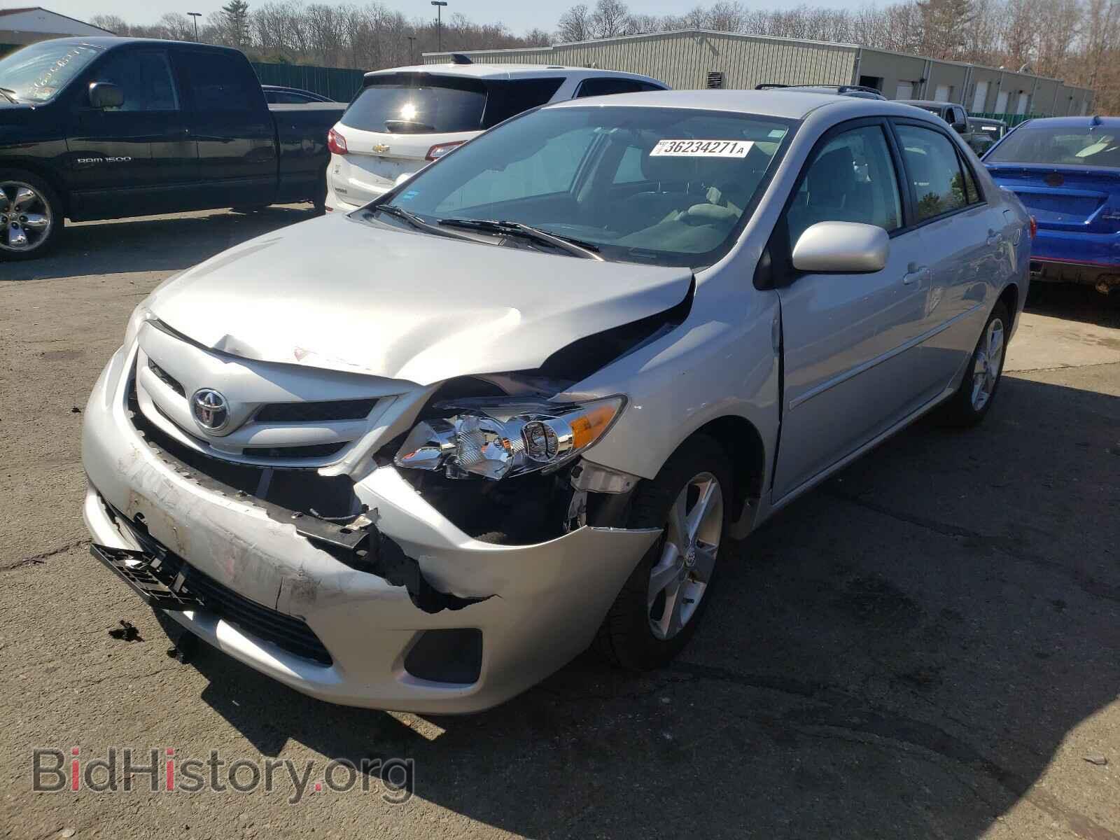 2011 TOYOTA COROLLA - VIN: 2T1BU4EE0BC732016 - Photo 2