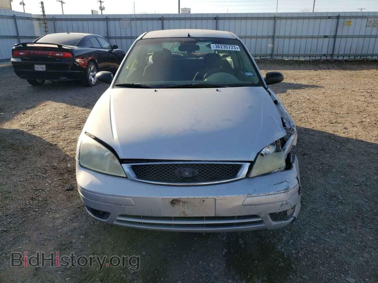 2007 FORD FOCUS - VIN: 1FAFP31N57W226128 - Фото 5