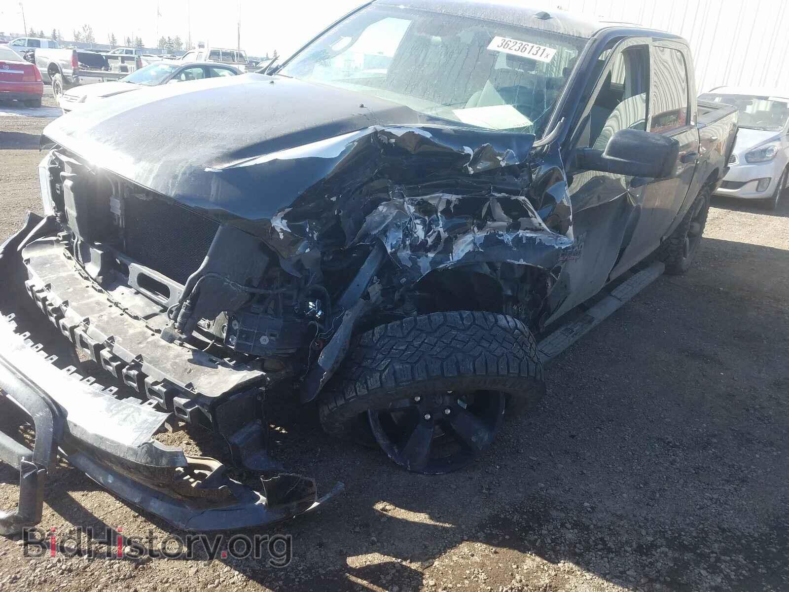 2017 RAM 1500 - VIN: 3C6RR7KT9HG642566 - Фото 2