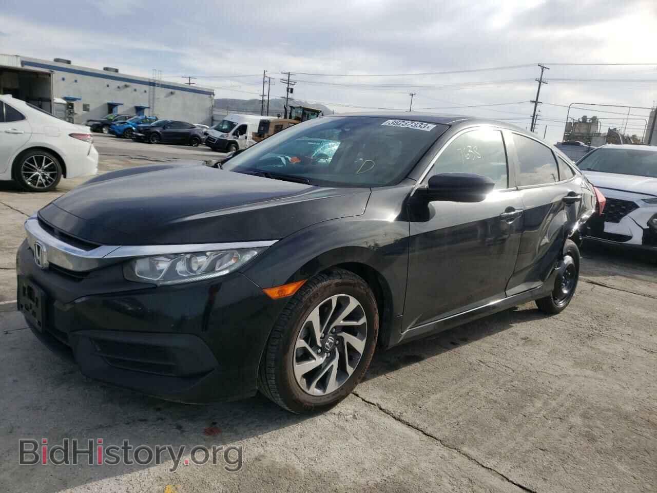 Фотография 2HGFC2F76HH531181 - HONDA CIVIC 2017
