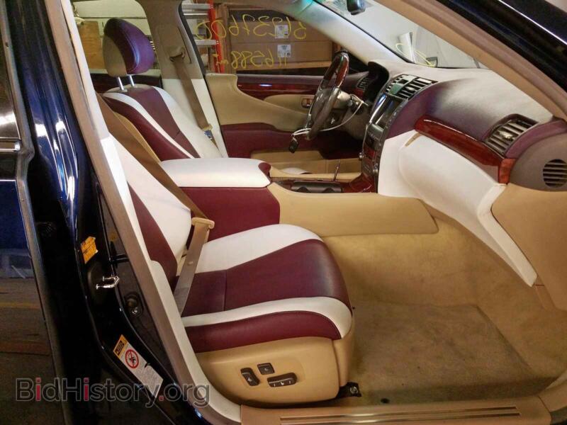 2007 Lexus LS460 (VIN JTHBL46F175043325) — photo 5 of 10