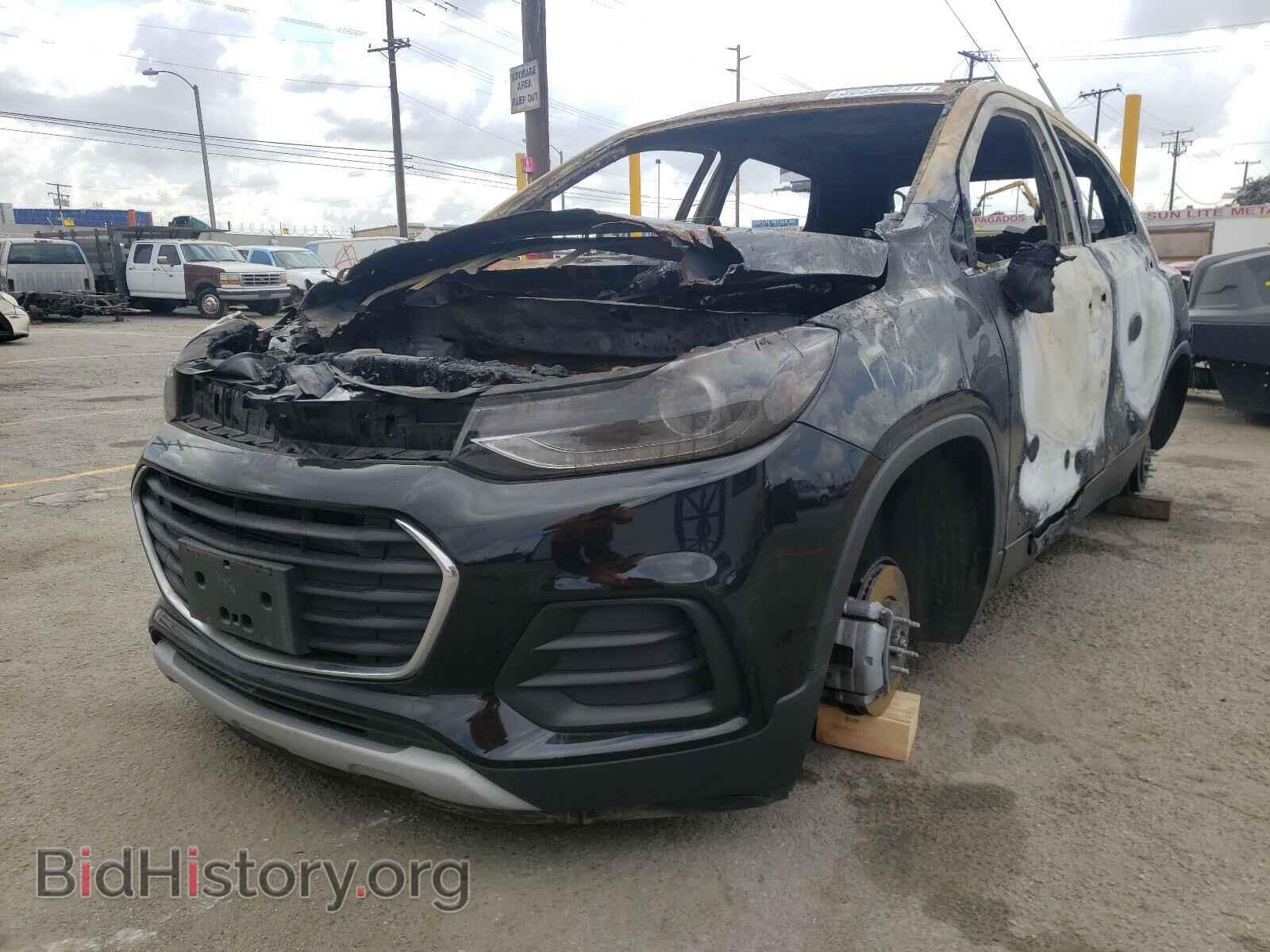 2019 CHEVROLET TRAX - VIN: 3GNCJLSB3KL241932 - Фото 2