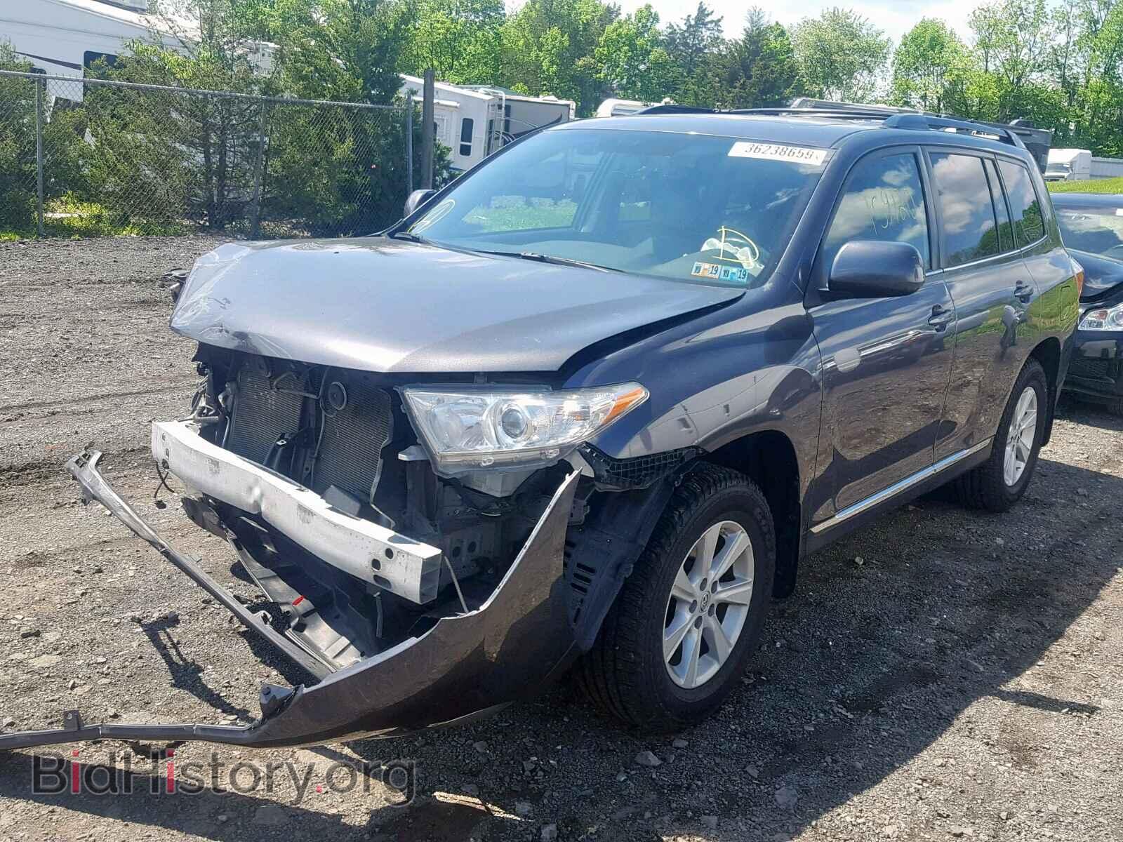 2012 TOYOTA HIGHLANDER - VIN: 5TDBK3EHXCS174355 - Фото 2