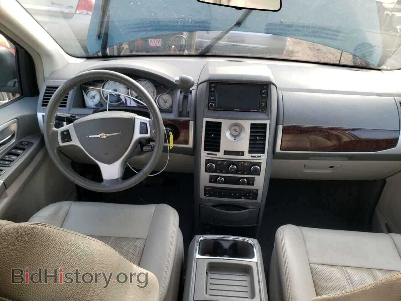 2009 CHRYSLER MINIVAN - VIN: 2A8HR54179R644552 - Фото 8