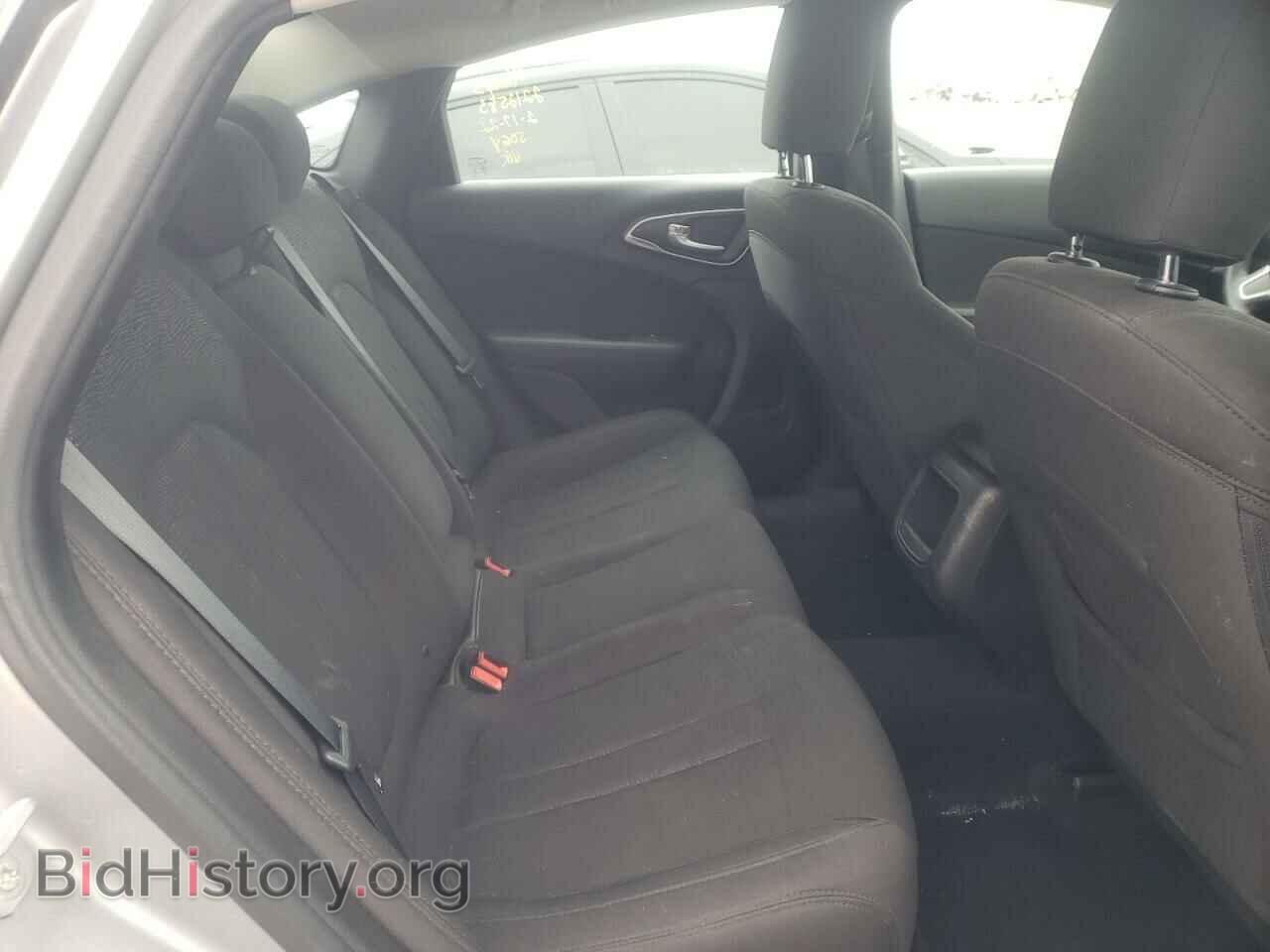 2016 CHRYSLER 200 - VIN: 1C3CCCAB1GN117142 - Фото 6