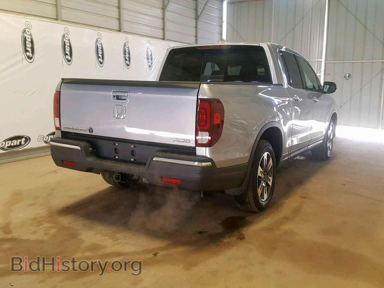2018 HONDA RIDGELINE - VIN: 5FPYK3F76JB006379 - Фото 4
