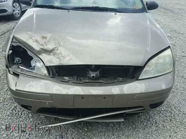 2005 FORD FOCUS - VIN: 1FAFP34NX5W108911 - Фото 7