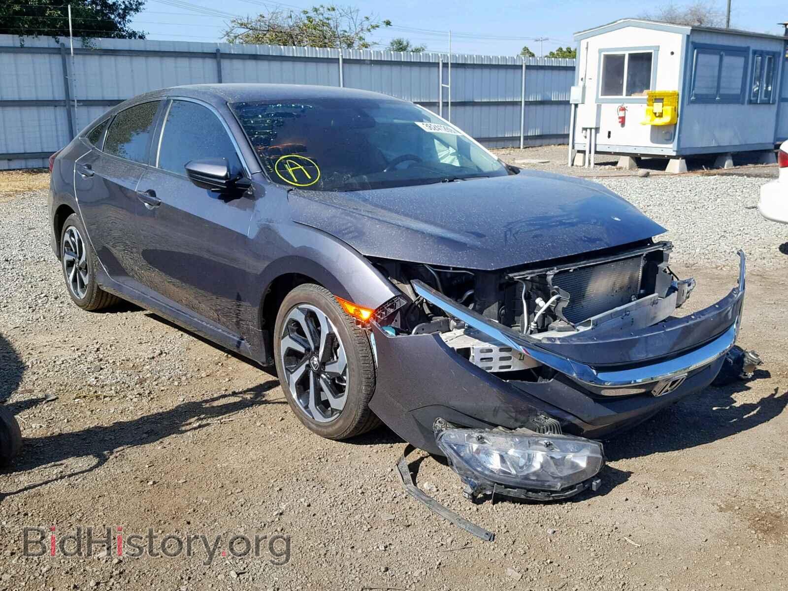 Photo 19XFC2F53HE025719 - HONDA CIVIC LX 2017