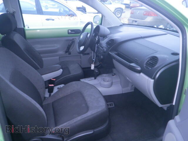 2002 VOLKSWAGEN BEETLE - VIN: 3VWCB21C22M453514 - Фото 5