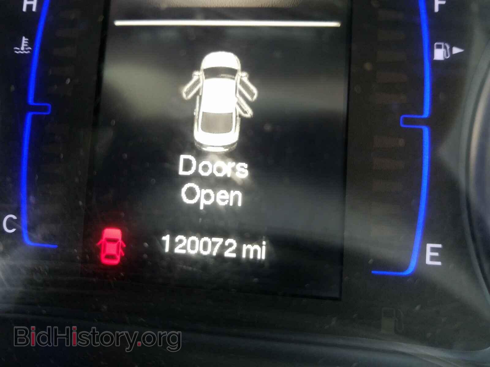 2015 CHRYSLER 200 - VIN: 1C3CCCAB2FN595021 - Фото 8