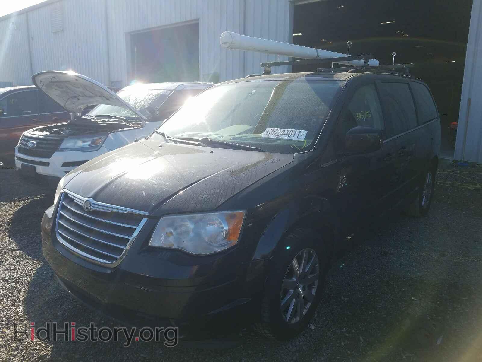 2008 CHRYSLER MINIVAN - VIN: 2A8HR54P18R740664 - Фото 2