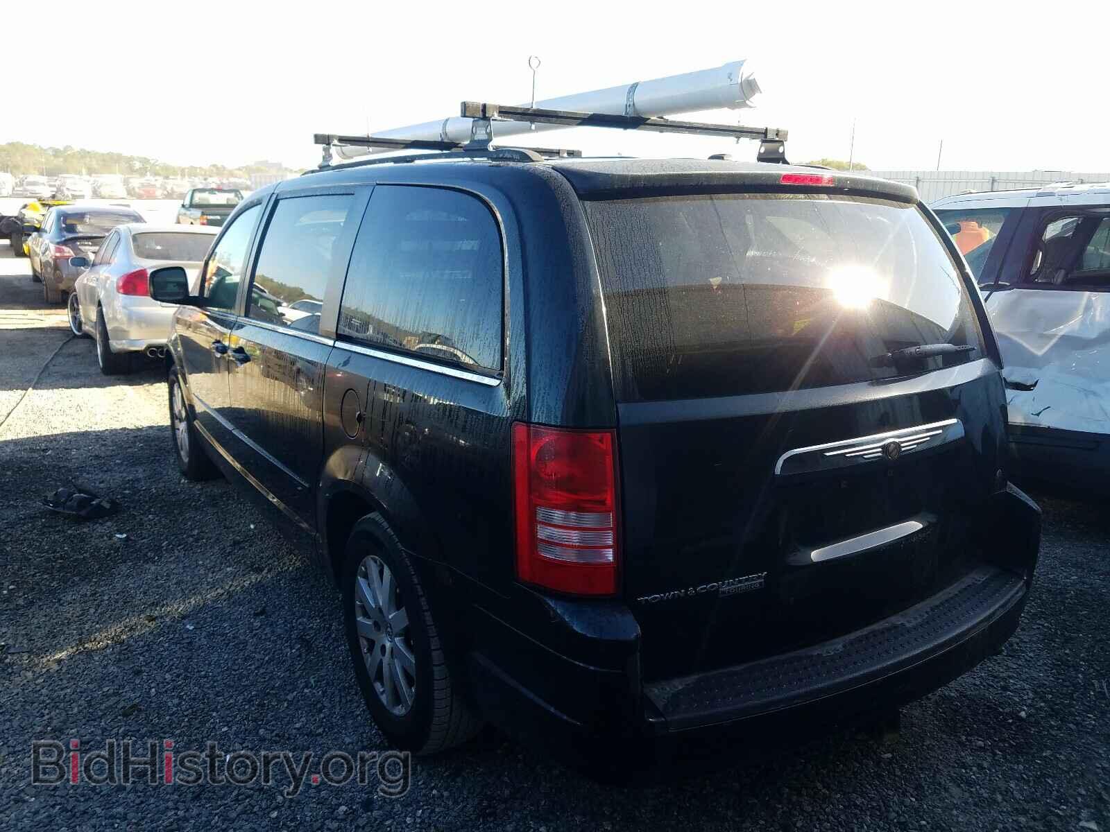 2008 CHRYSLER MINIVAN - VIN: 2A8HR54P18R740664 - Фото 3
