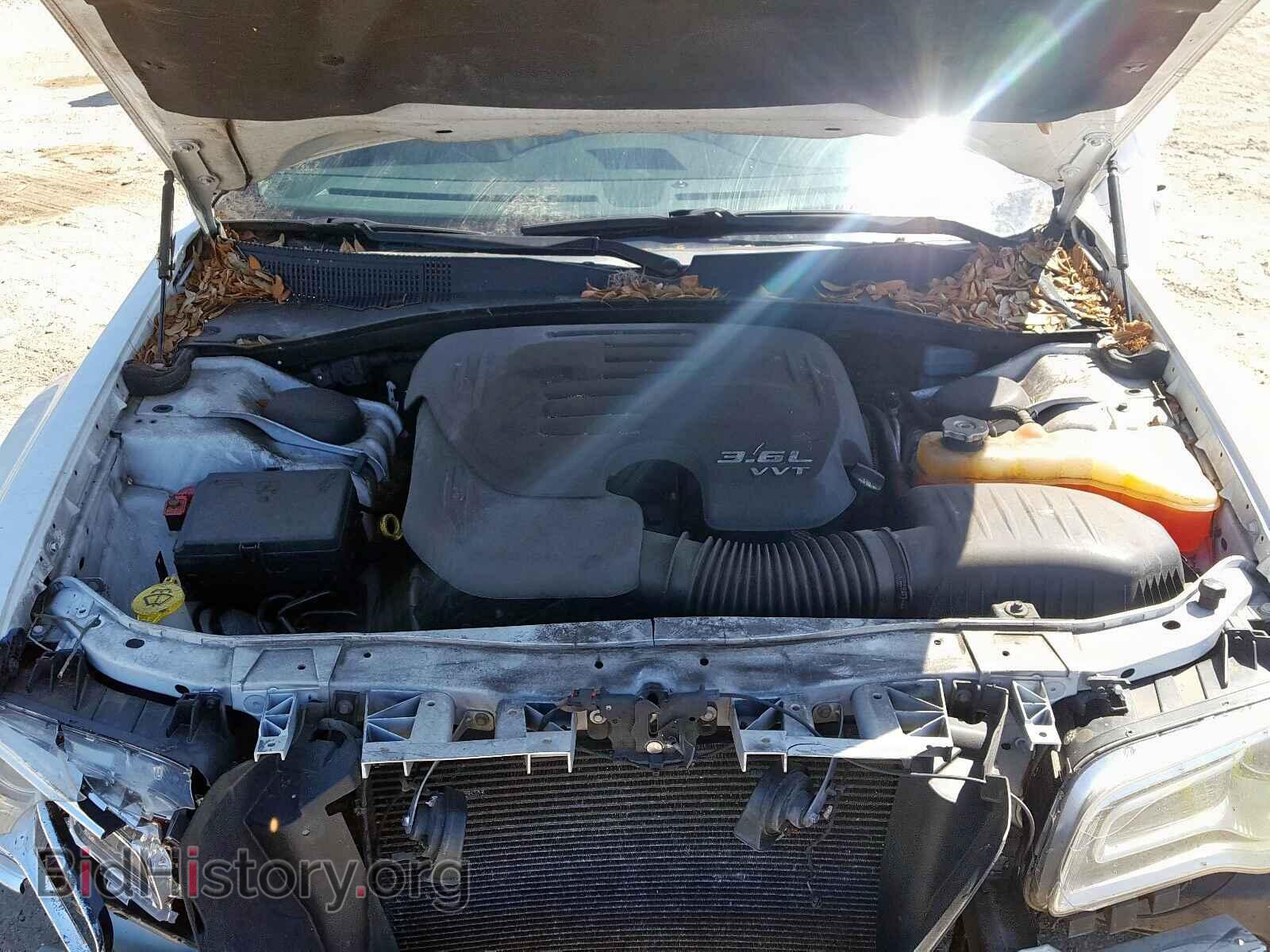 2013 CHRYSLER 300 - VIN: 2C3CCAAG0DH558653 - Фото 7