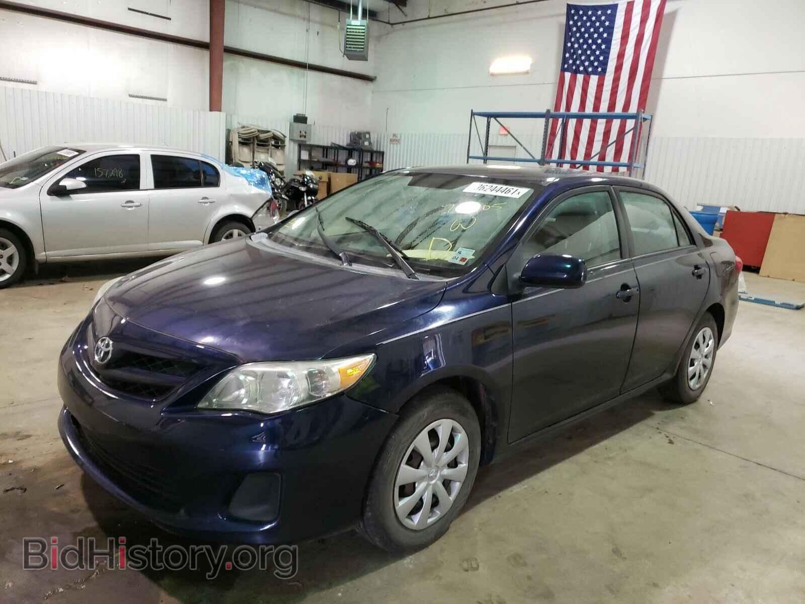 2011 TOYOTA COROLLA - VIN: 2T1BU4EE7BC716105 - Фото 2
