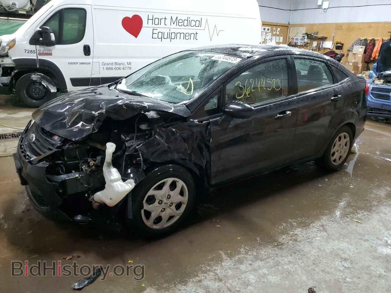 Photo 3FADP4AJ9DM220936 - FORD FIESTA 2013