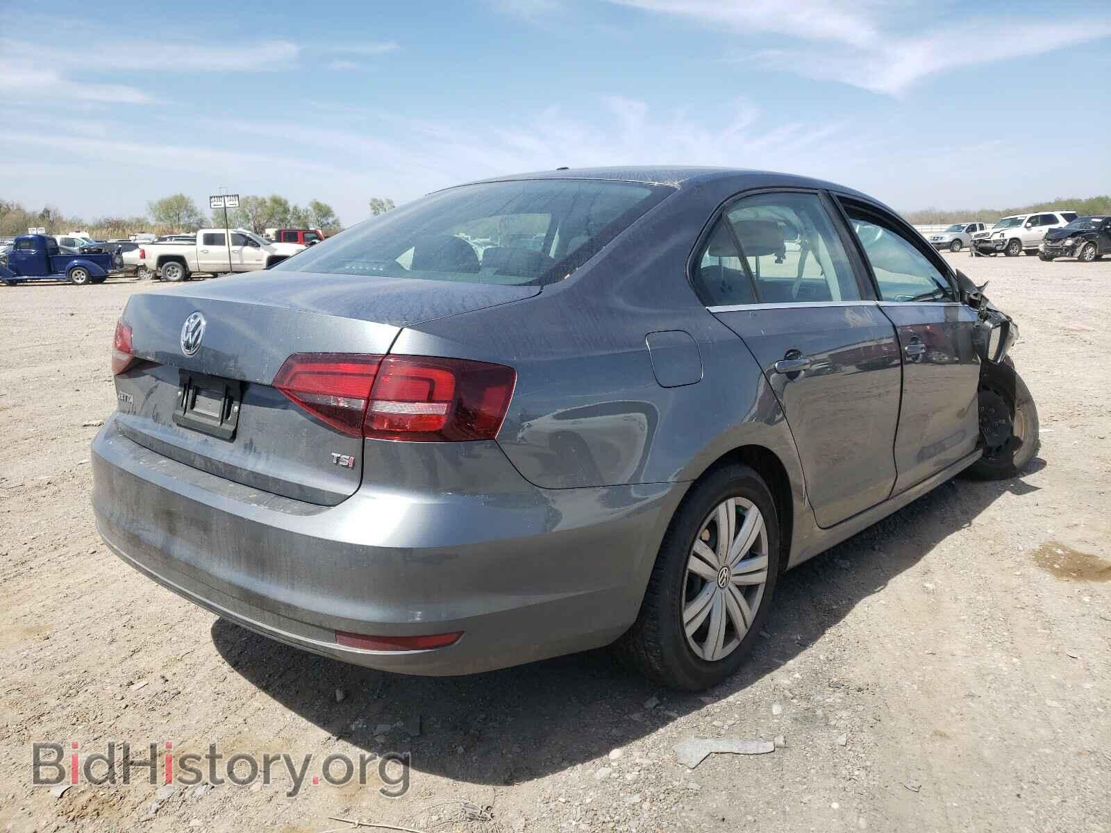 2017 VOLKSWAGEN JETTA - VIN: 3VW2B7AJ0HM313817 - Фото 4