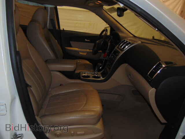 2010 GMC ACADIA - VIN: 1GKLRNED3AJ130575 - Фото 5