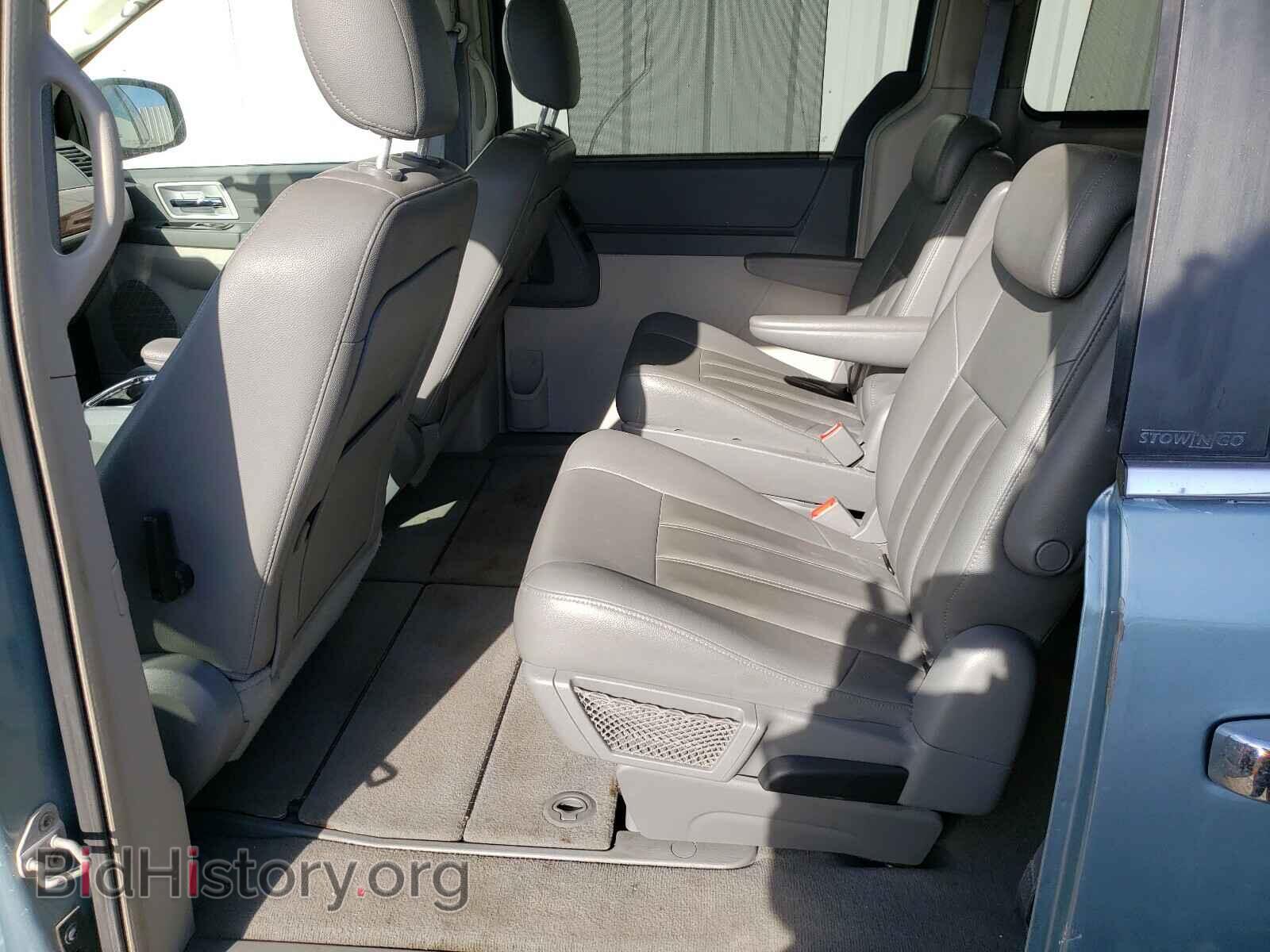 2008 CHRYSLER MINIVAN - VIN: 2A8HR54P38R723221 - Photo 6