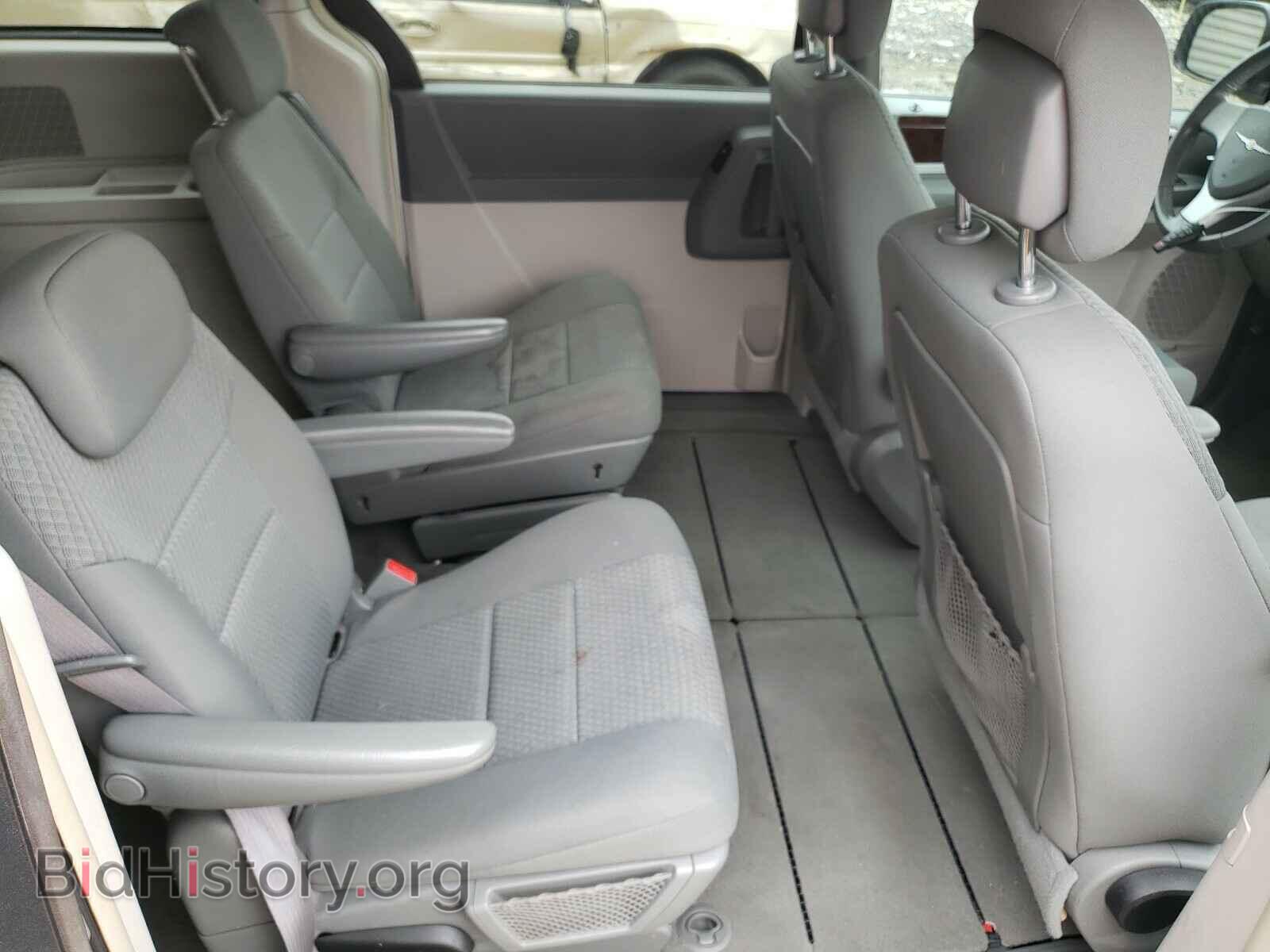 2010 CHRYSLER MINIVAN - VIN: 2A4RR5D18AR337899 - Фото 6