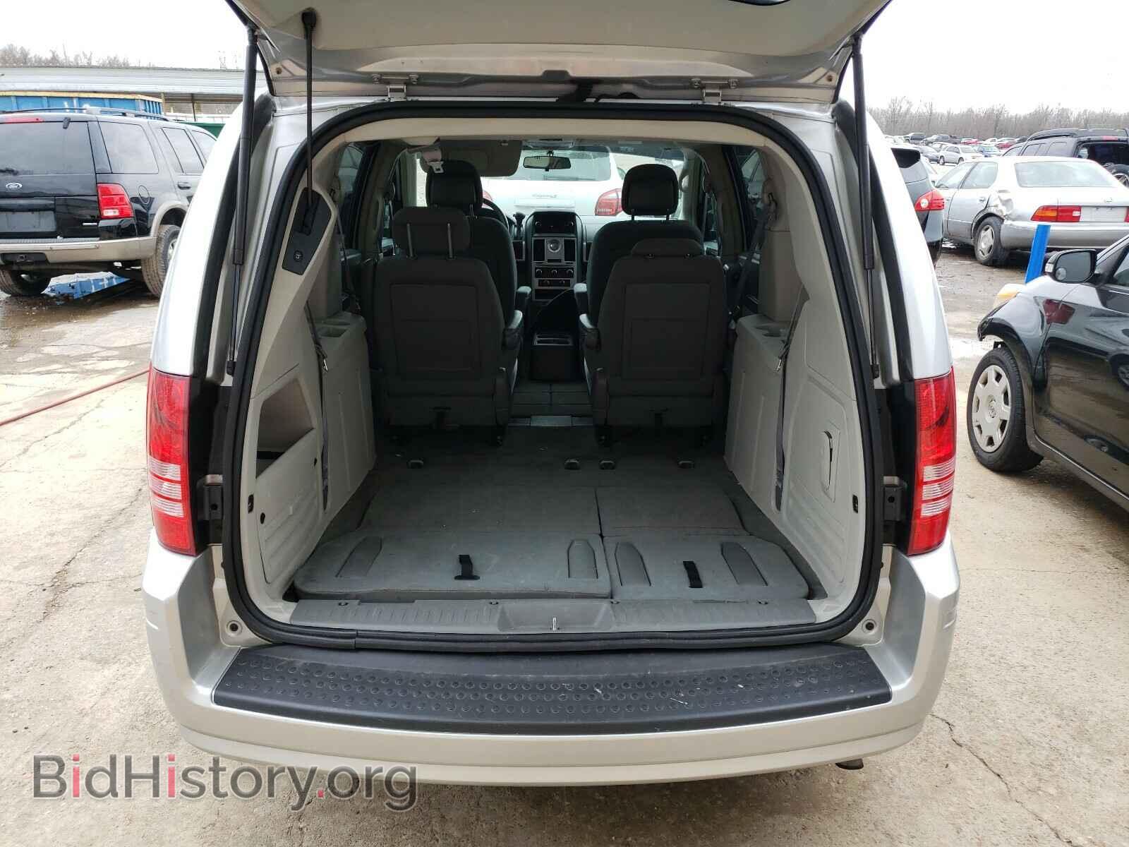 2010 CHRYSLER MINIVAN - VIN: 2A4RR5D18AR337899 - Фото 9