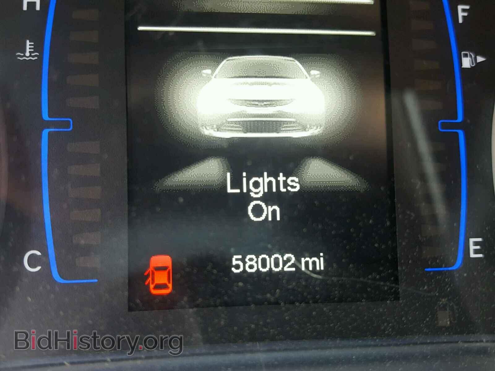 2015 CHRYSLER 200 - VIN: 1C3CCCAB2FN745905 - Photo 8