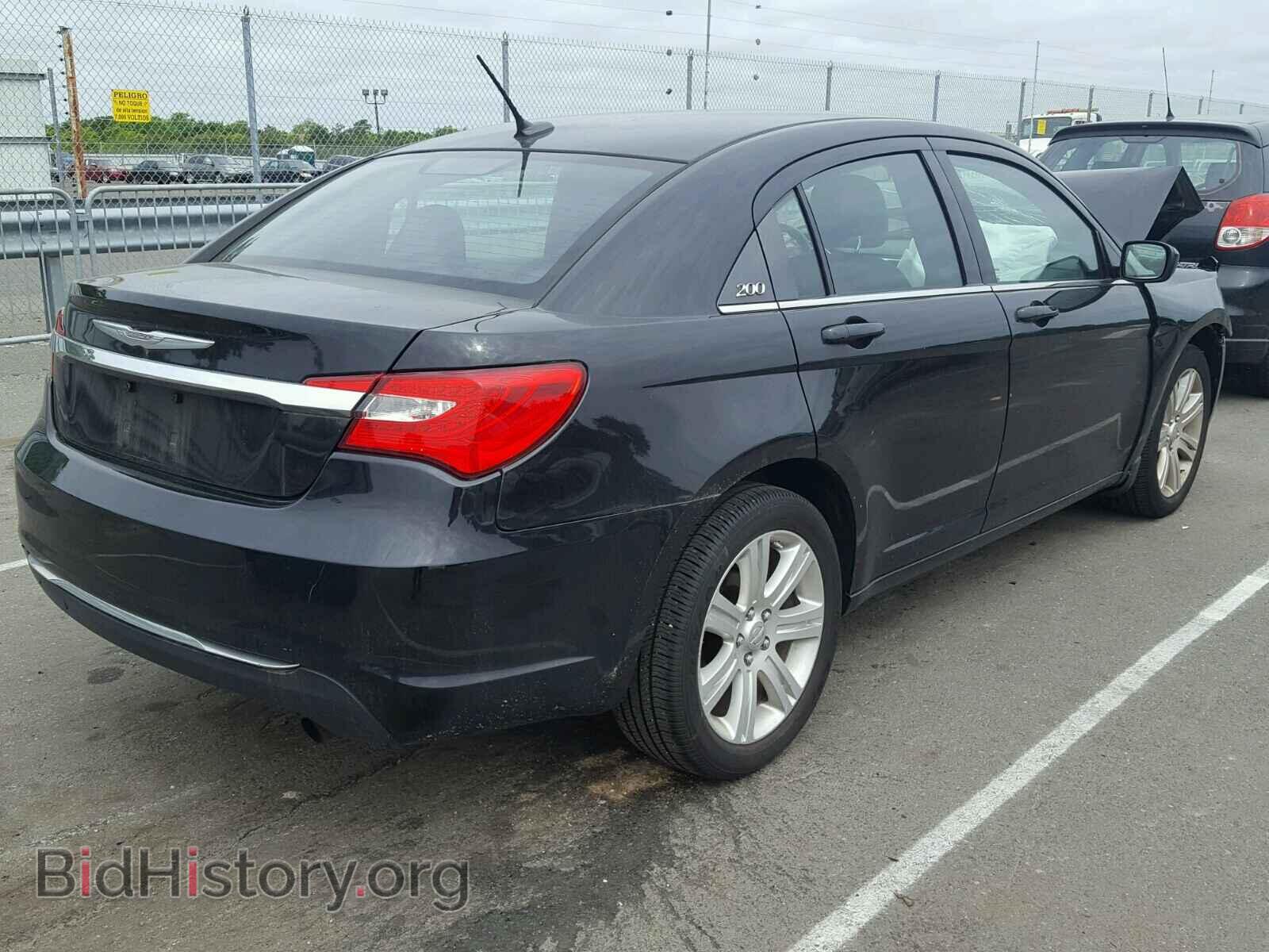 2013 CHRYSLER 200 - VIN: 1C3CCBAB5DN765220 - Photo 4